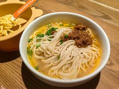 -首秀·四川料理(星耀101店)