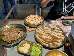 -草家酱蟹炭火烤肉店(珲春南路一店)
