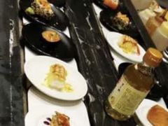 -东方红海鲜百汇(国际大厦店)