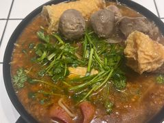 -肥汁米蘭香港米线(长宁来福士店)