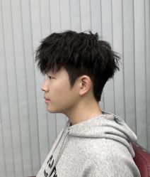 -尤司男士国潮理发馆