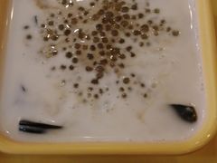 椰汁西米露凉粉-满记甜品(日月光二店)