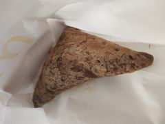 黑黑好巧三角派-麦当劳(花桥得来速店)