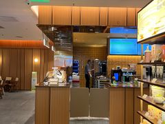 -奈雪的茶(亨特国际广场店)