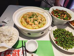 -鑫小城故事·藕汤·家常菜(台北一路总店)