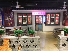 大堂-马路牙子地桌烤肉(工体店)
