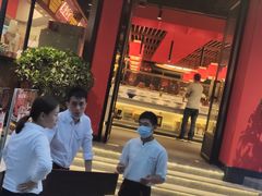 门面-锅首鲜品火锅(鸳鸯店)