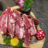 炭火烤肉天花板