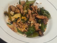 鲍鱼小炒肉-晓粤·惹味粤菜(凯德乐峰广场店)