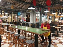 大堂-大食代美食广场(上海中心店)