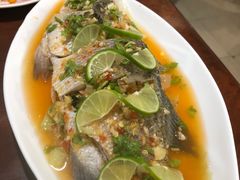 -Dang restaurant (patong phuket)