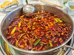 秘制招牌牛蛙锅-蛙两只美蛙鱼头火锅(恒茂店)