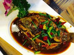 -朋友圈概念餐厅(象山万达广场店)