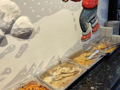 -哈尔滨烧烤·山河村铁锅炖(交大店)