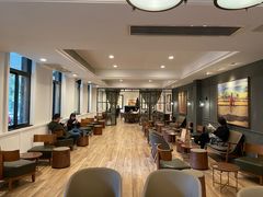 大堂-星巴克臻选(广州沙面店)