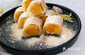 Wheat-Scented Mango Thin Cake