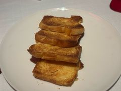 鹅肝面包-弦月窗LUNETTE BY AMANDA(复兴路店)