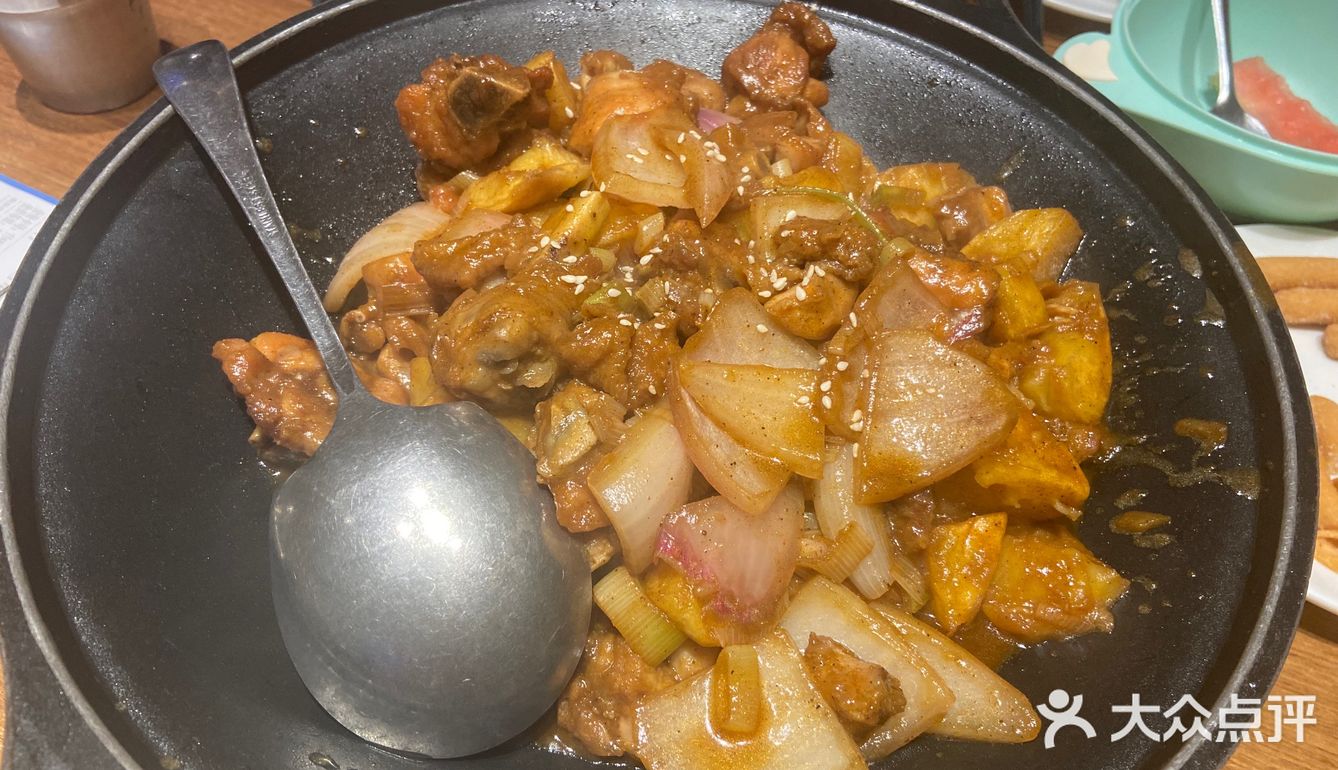 多了几分食堂里所没有的紧致感片片鱼香浓入味