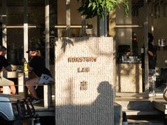 -Roast8ry Coffee Lab