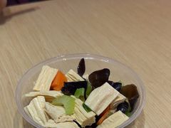 -琴岛顺天馄饨(营口路市场店)