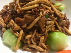 -小贝壳酒楼(经九路店)