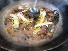 -三里屯土灶炖公鸡地锅鸡(江东店)