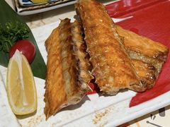 盐烤三文鱼骨-上户日本料理(北仑富邦店)
