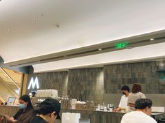 -M Stand(杭州萧山万象汇店)