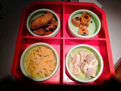 苏锡四小碟-米桃·苏园·苏锡菜(仁恒仓街店)