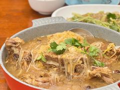 -东北风味思缘食府(对湖路店)