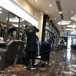 -八佰伴8008星级形象店