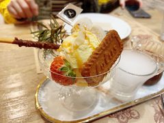 -Mark&Mars Restaurant