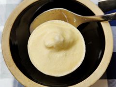 姜撞奶冰淇淋-小粤楼·怀旧粤菜(万辉国际广场店)