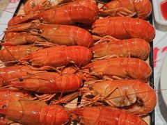 -肥肥虾庄·金牌油焖大虾(汉街SKP店)
