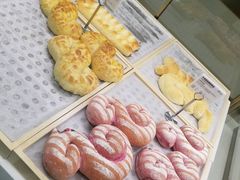 -烫面包·面包烘焙(绿地缤纷城店)