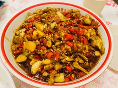 馋嘴蛙捞面-堂瓦里·33年传统赣菜(第一街区店)