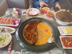 -生活如沸·顺德水牛奶火锅(大学路店)