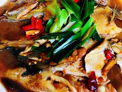 杂鱼酱油水-鑫悦楼煎蟹·16年海鲜大排档