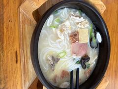-桥香园过桥米线(国贸店)