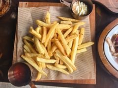 -Efes Turkish & Mediterranean Cuisine 艾菲斯餐厅(陆家嘴店)