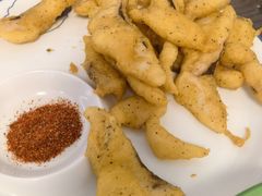 -雪湖煜辰鱼头老店(雪野湖店)