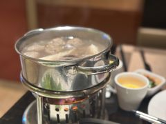 -大中华希尔顿酒店-念自助餐·嗨啤·小龙虾