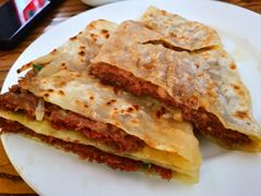 -溢心园香河肉饼总店