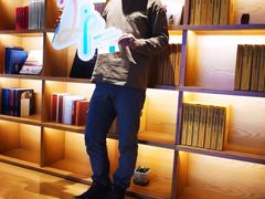 -蔚来中心(北京中关村店)