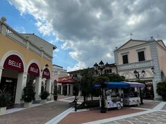 -佛罗伦萨小镇广佛名品奥特莱斯(疏港路店)