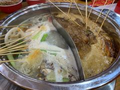 -袁记串串香(泉水轻轨站店)