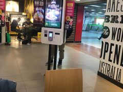 -麦当劳(中山公园龙之梦店)