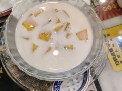 -广信牛奶甜品世家(台东店)