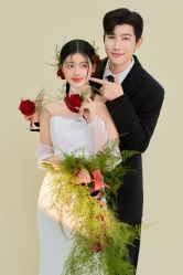 -蒙太奇婚纱摄影(万达店)