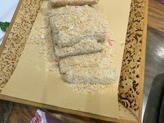 -黄泥岗·地道湖北菜(奥特莱斯店)